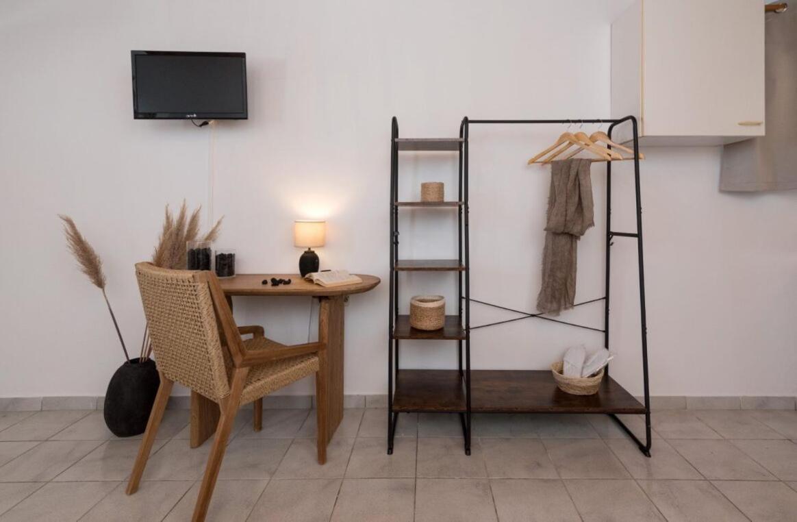 Kanelis Studios & Suites Mytakas Kültér fotó