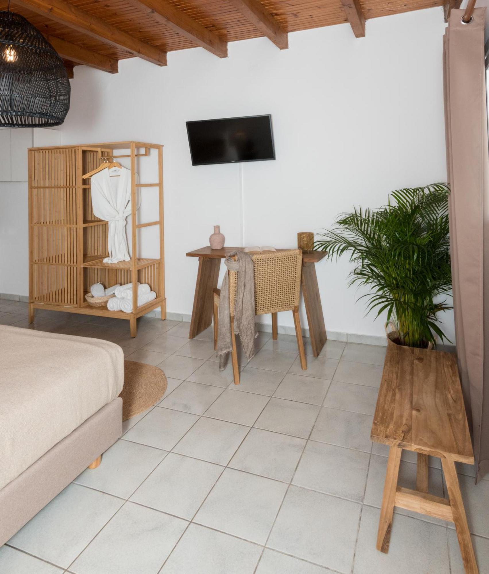 Kanelis Studios & Suites Mytakas Kültér fotó